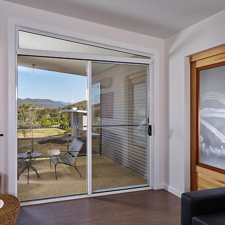 Panoramia Villas Myrtleford Extérieur photo